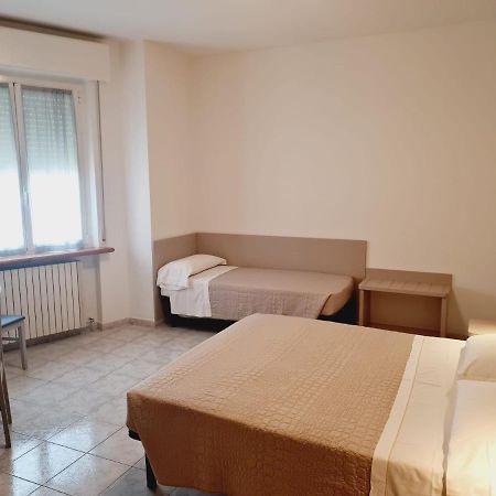 Hotel San Marco Pesaro Ngoại thất bức ảnh