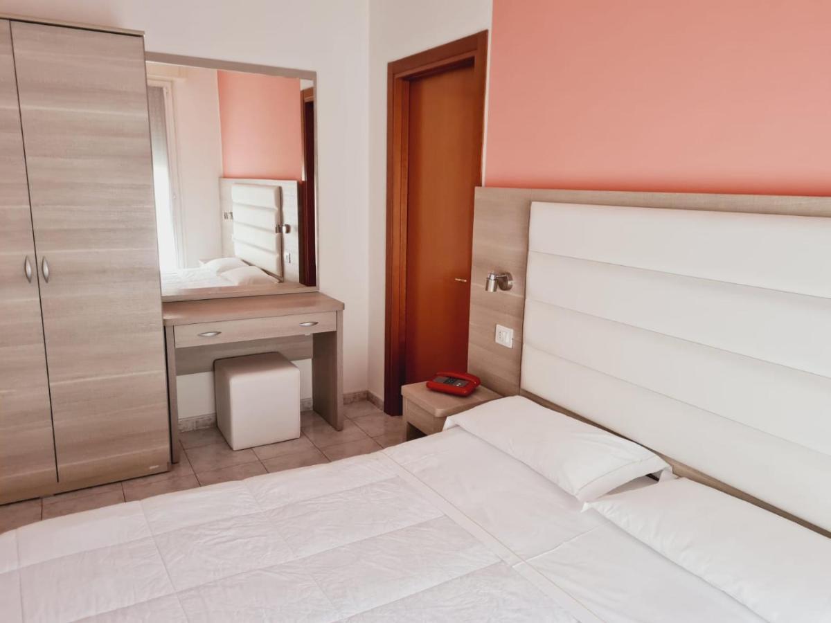 Hotel San Marco Pesaro Ngoại thất bức ảnh